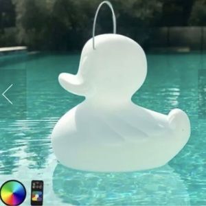 The Duck-Duck Lamp Small white - Goodnight Light